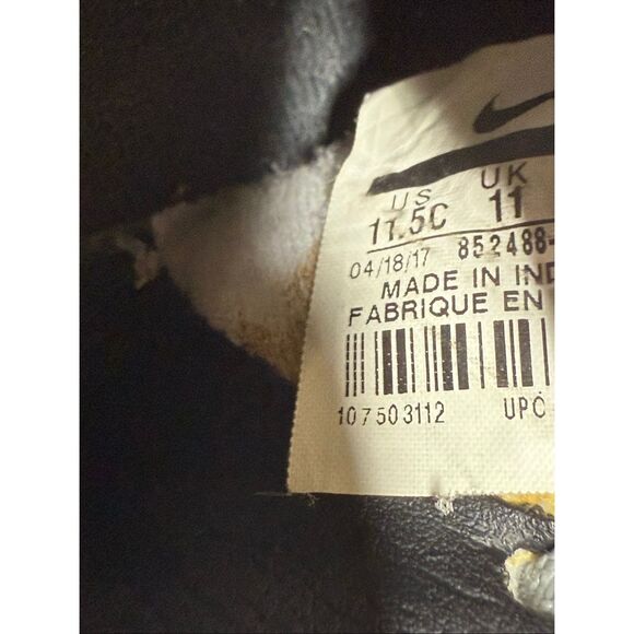 Nike Mercurial x Victory VI CR7 DF IC 852488-401 White Black Soccer 11,5C *Notes - Picture 13 of 14